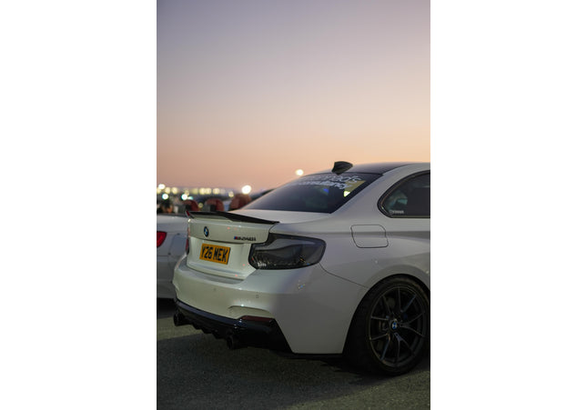 BMW M2 / 2-series F22 / F87 Carbon Fibre V style Spoiler