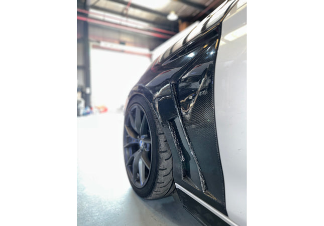 M2 / M240i Carbon Fibre Fenders (Wings) for F22 / F87