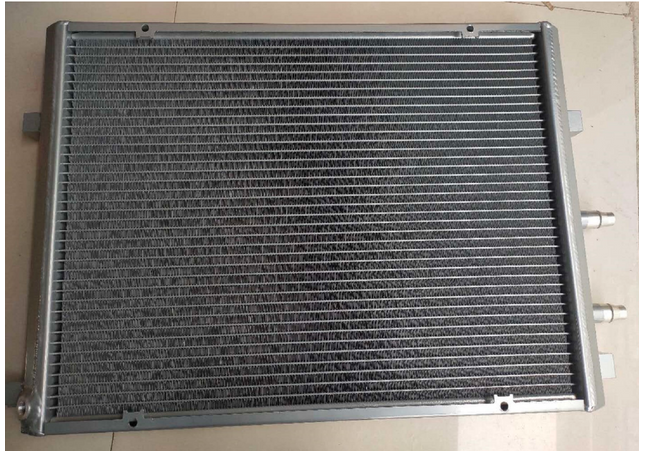 M3 F80 S55 Name-it Performance Heat Exchanger Radiator (With a Shield)